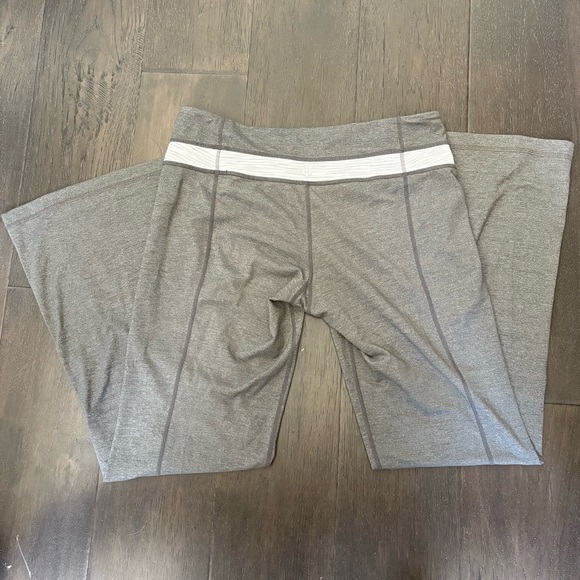 Lululemon full length leggings - Picture 2 of 2